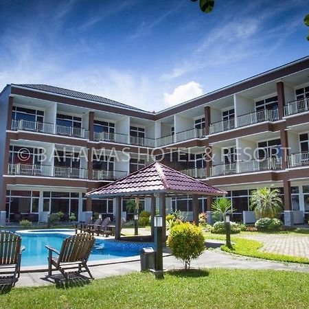 Bahamas Hotel & Resort Tanjung Pandan Eksteriør billede
